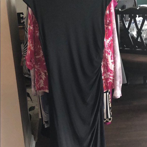 black rousing dress - Picture 3 of 3